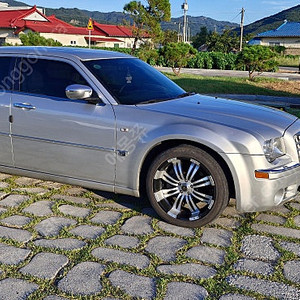 06년식 크라이슬러 300c 디젤 3.0 판매합니다