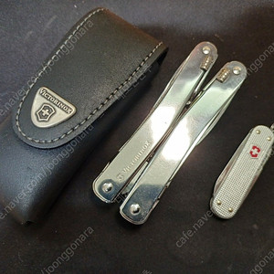 빅토리녹스 (SAK) 멀티툴 스피릿 판매합니다.