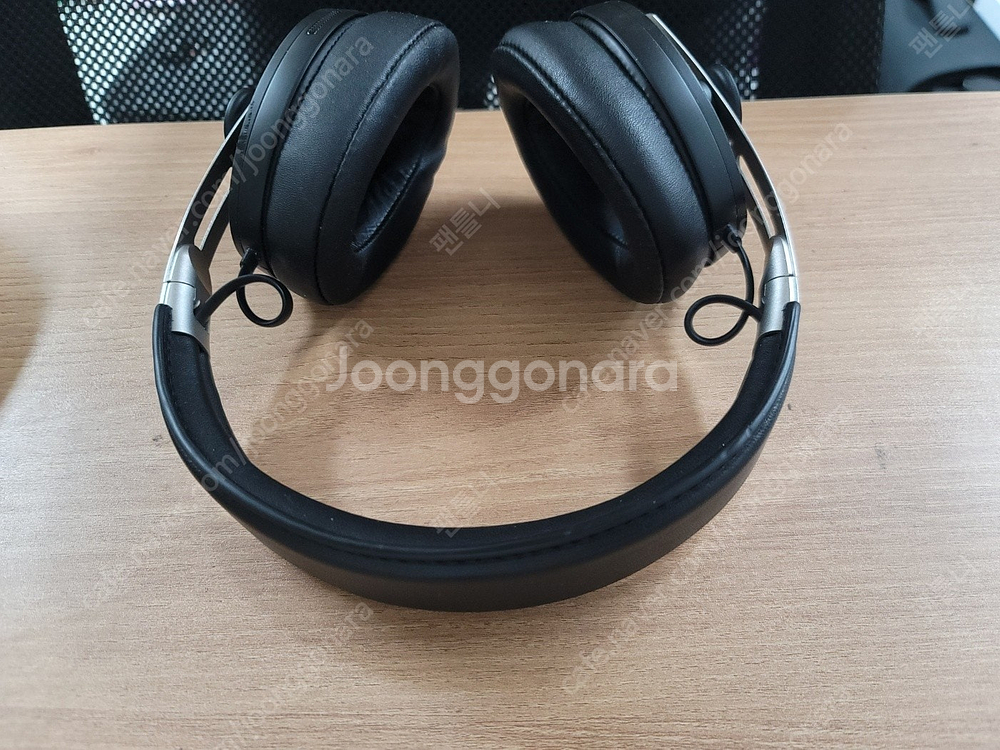 젠하이저 모멘텀3 와이어리스 헤드폰 M3AEBT--2