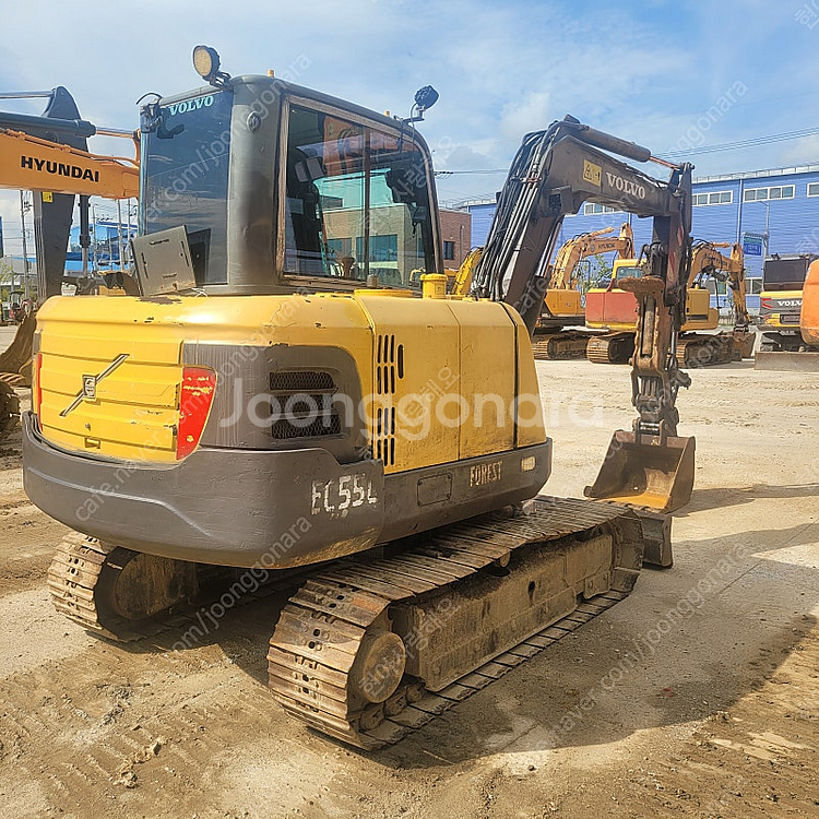 02굴삭기 볼보EC55C (집게장착+회전라인) 2011년 팝니다.--2