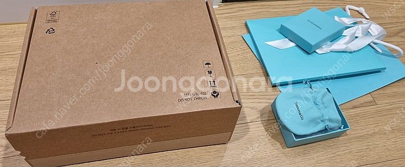 티파니 블루 하트 브레이슬릿 팔찌 (최근구매 새제품)--6