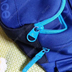 키즈 뉴발란스 크로스백 물통가방 일괄판매