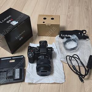 파나소닉 루믹스 S5M2 + 2060렌즈 (추가 패터리 포함)