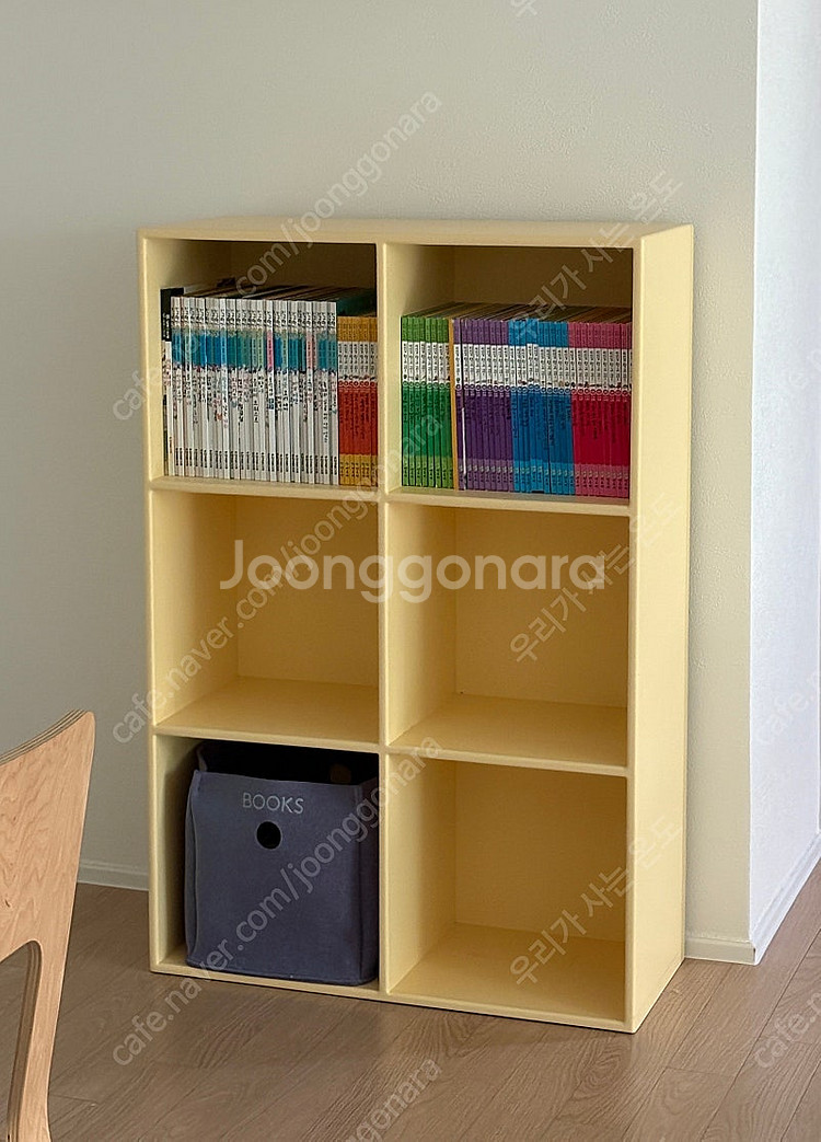 바치포칠드런 책장 판매해요--0