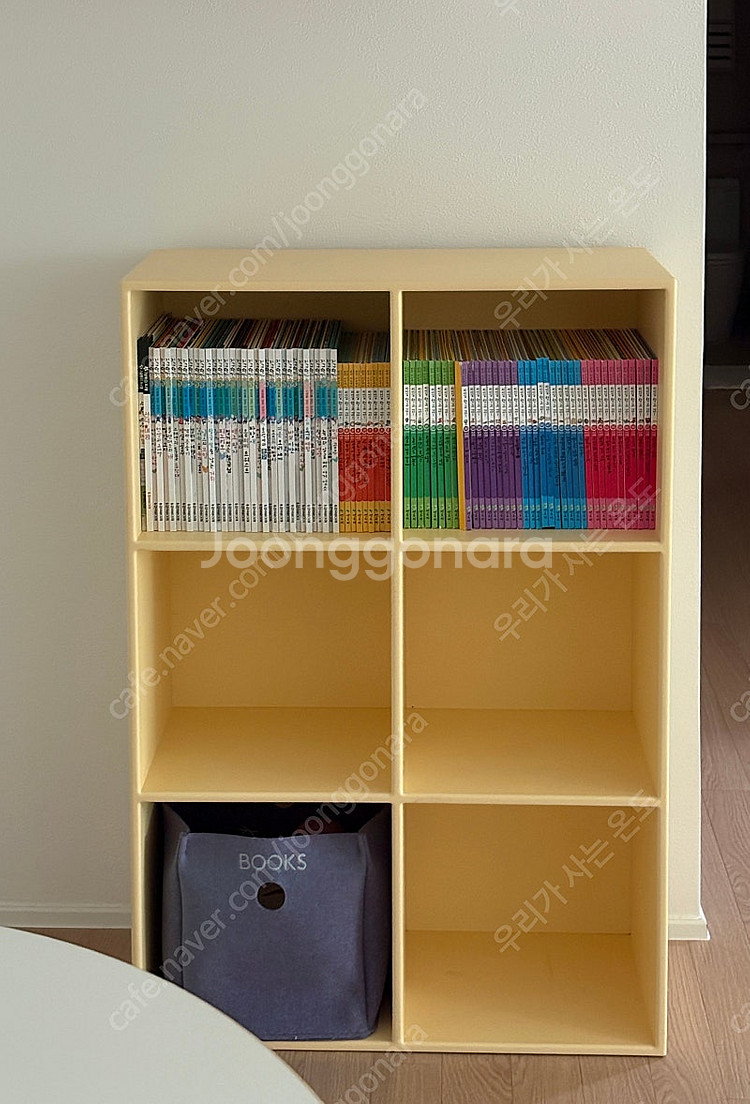 바치포칠드런 책장 판매해요--2