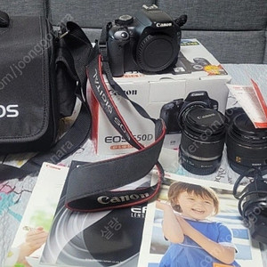 캐논 EOS 550D DSLR 급 처분합니다.