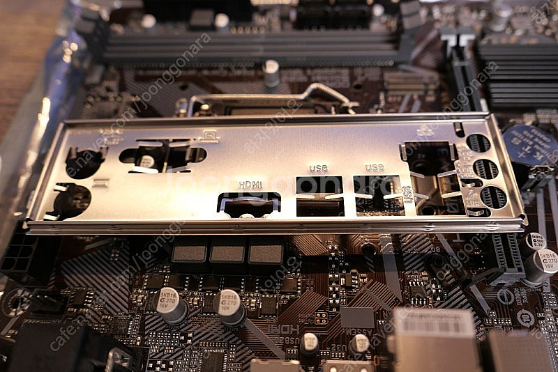 기가바이트 H410M H V3--4