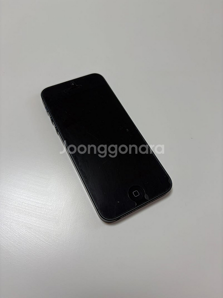 아이폰5 16G (A 급) 팝니다--0