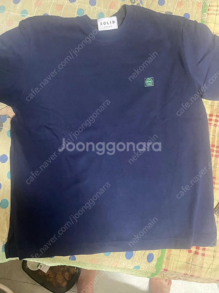 솔리드옴므 백로고 자수 반팔티 48사이즈 네이비--0