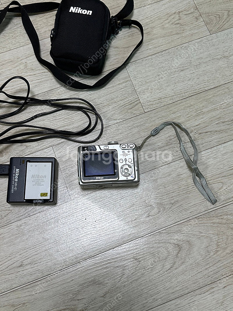 니콘 쿨픽스 7900 디지털 카메라--2