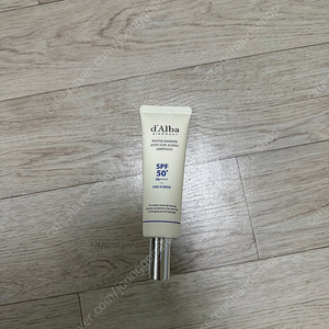 달바 워터 베리어 안티 선 에이징 앰플