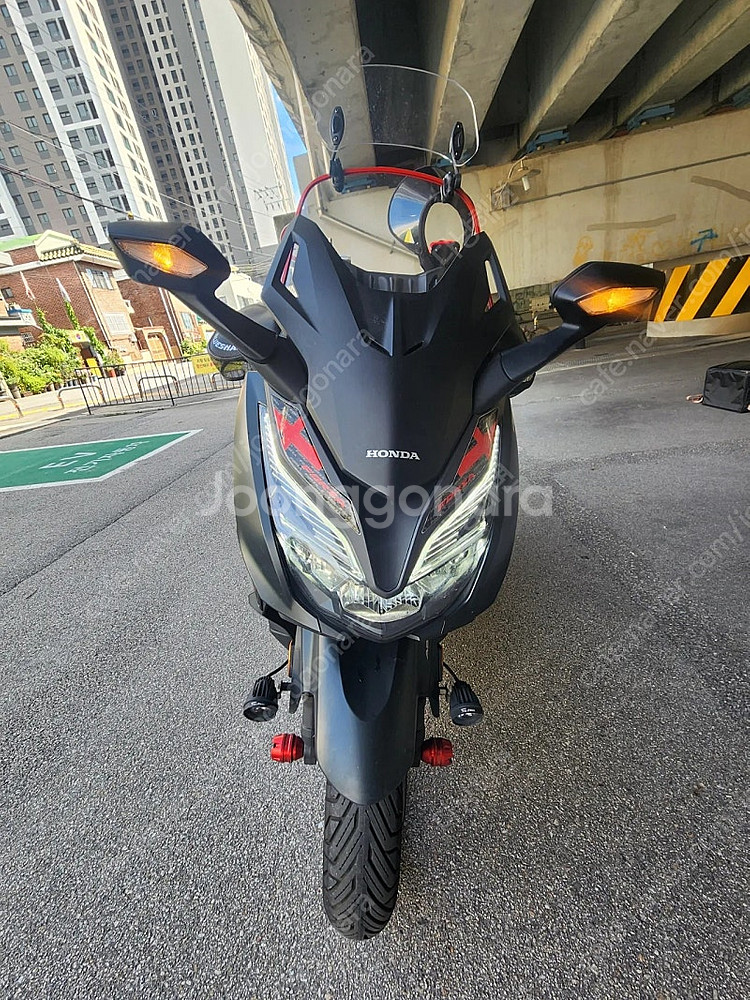 2021포르자350 팔아요.--0