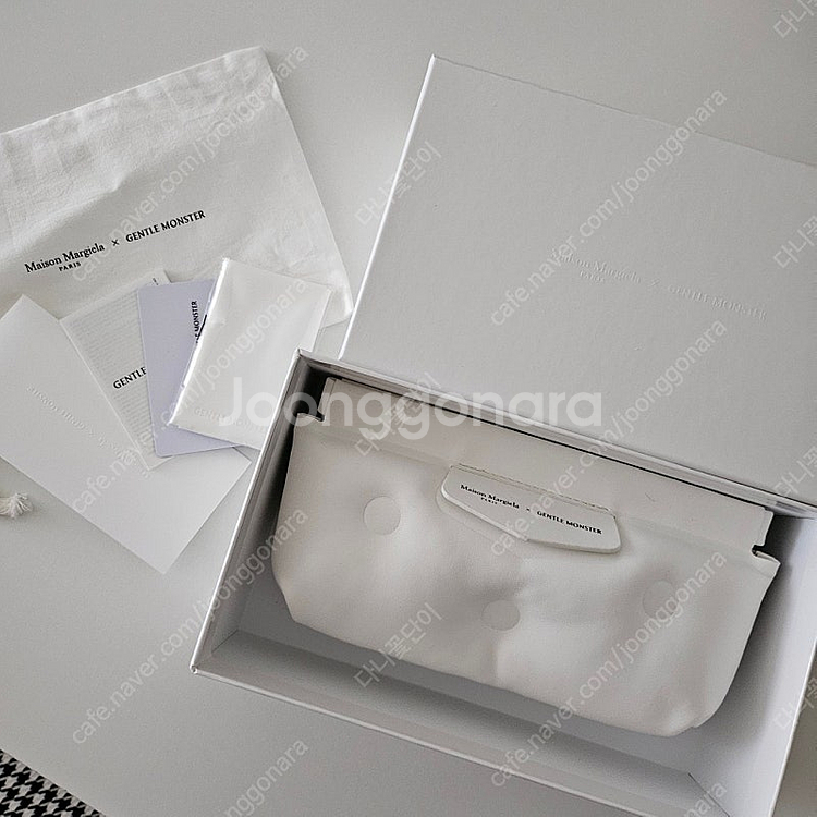 젠틀몬스터x마르지엘라 MM107 블랙--0