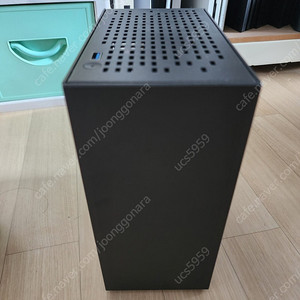 라이젠 9600X GTX1660TI SFF ITX 미니게이밍PC를 판매합니다