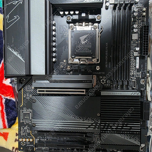 기가바이트 x670 aorus elite ax