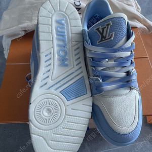 루이비통 남자 트레이너 운동화 새상품 팝니다. 275