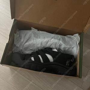 킨(keen) 뉴포트2 샌들 블랙 235사이즈 새제품