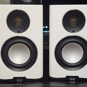 엘락 ELAC Carina BS243.4