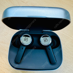 뱅앤올룹슨 베오플레이 일레븐 B&O Beoplay Eleven Natural 색상 판매합니다.