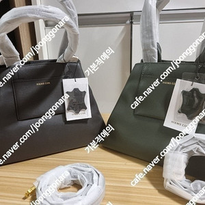 (여성가방/잡화)(옘스코르) HIEMSCOR 가죽 연예인가방 한소희가방 선물/옘스코르가방끈/소가죽/명품그립톡/랩 LAP 체인 숄더백/해외캉골크로스백 캉골메신저백 KANGOLs/식탁 이미지