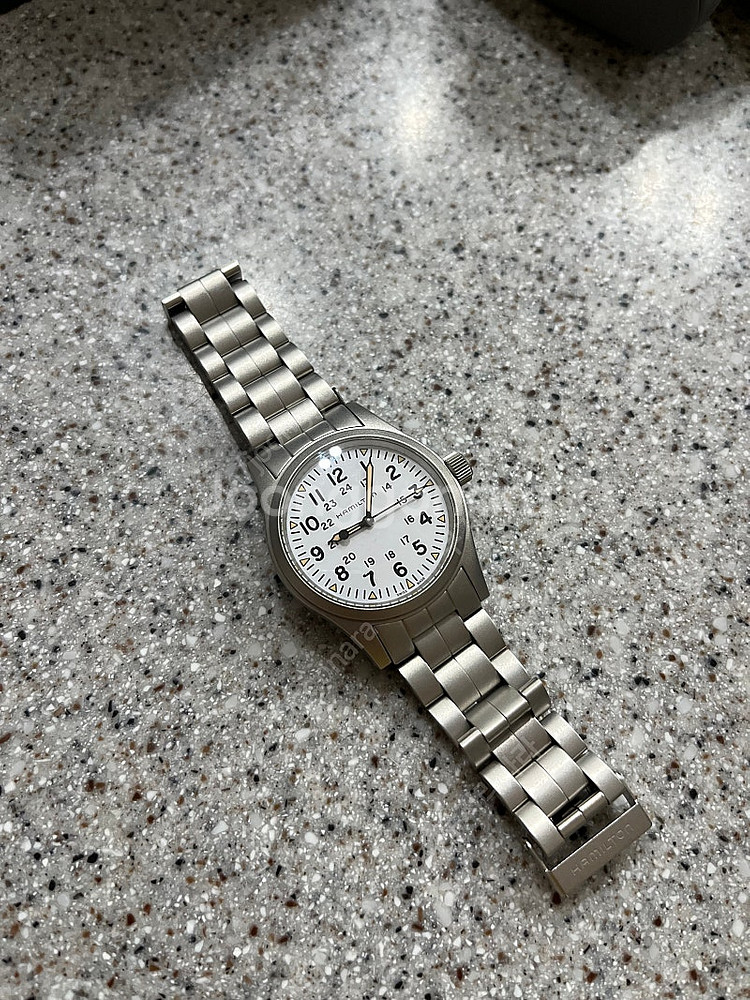 해밀턴 카키필드 수동 메카니칼 흰판 38mm 판매합니다...--1