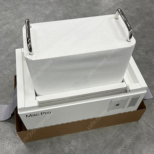 Mac Pro (2019) 맥프로 - 3.2GHz 16-CORE Intel Xeon - 단순개봉 미사용