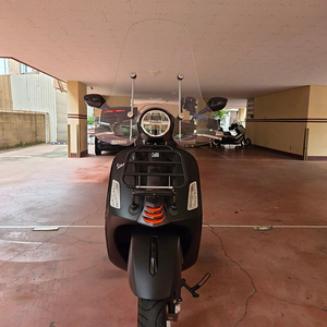베스파 GTS125 24년식 스마트키 올블랙