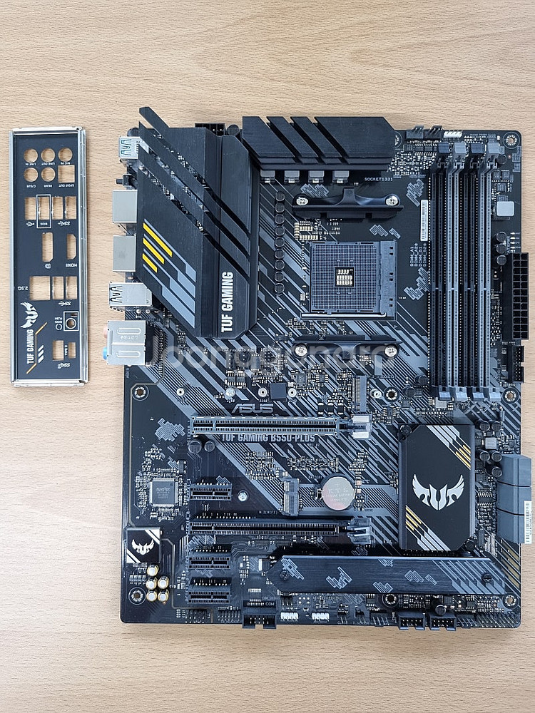 아수스 Tuf Gaming B550 Plus 보드--1