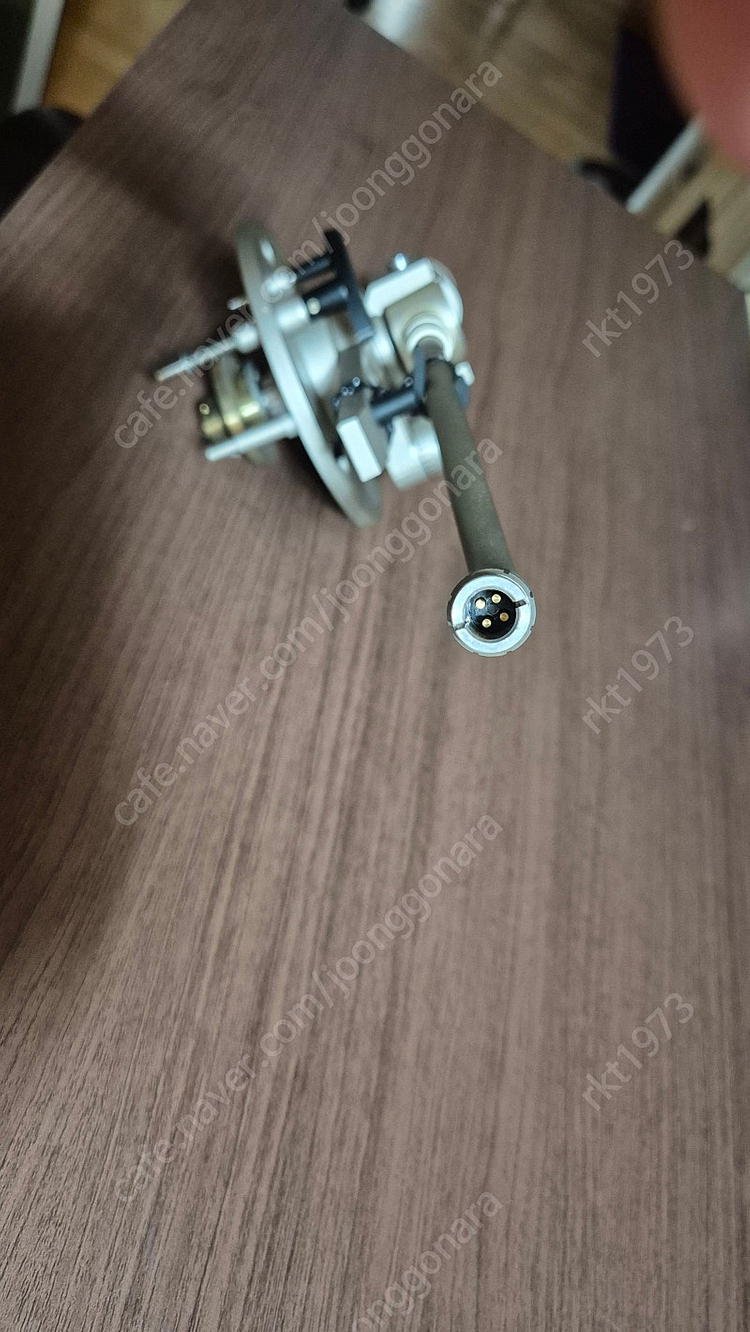 데논 턴테이블 dp-55l 톤암 앗세이 팝니다 이미지