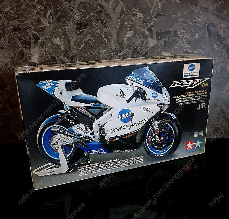 타미야 1/12 바이크 혼다 RC211V 코니카 미놀타 판매합니다--0