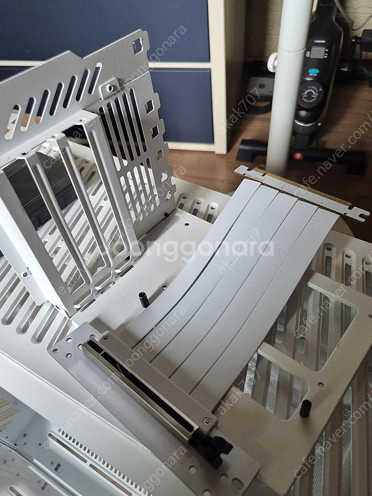 darkflash dy470 +라이저킷팝니다--2