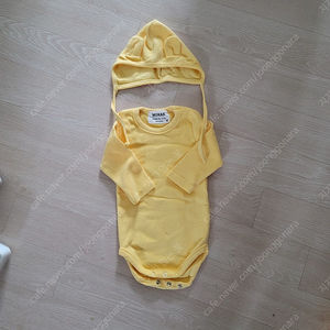 곰돌이 바디수트 새상품 6-12m 만원 두벌잇어요