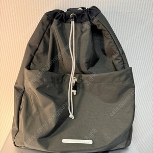 로우로우 스트링 슬림 백팩