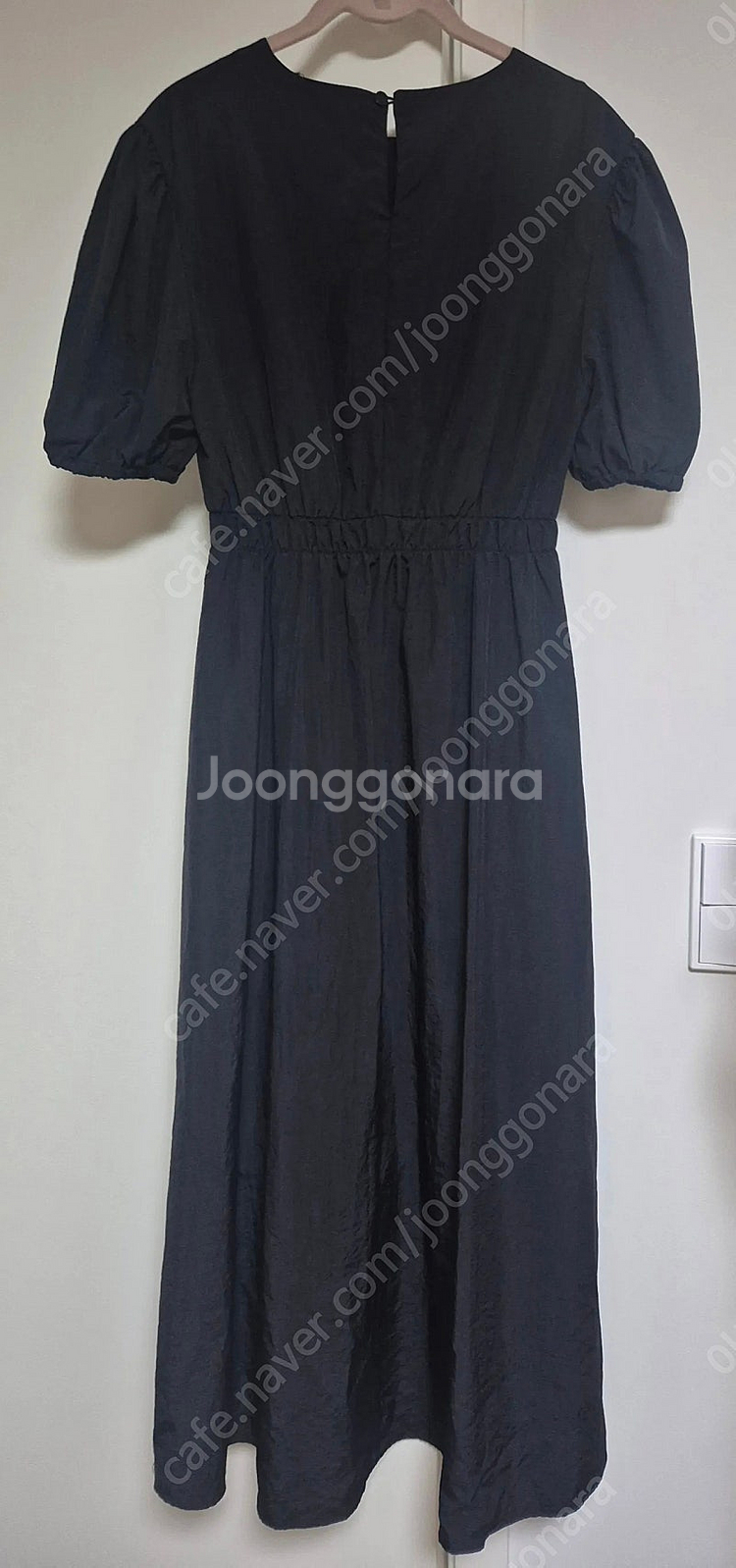 (택제거 새상품)에잇세컨즈 바스락 원피스 블랙 s--1