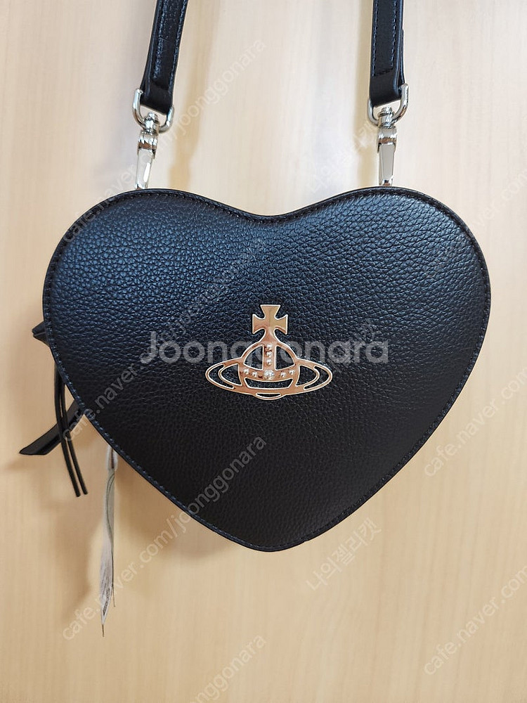 비비안웨스트우드 루이즈 하트 가방 새상품--0