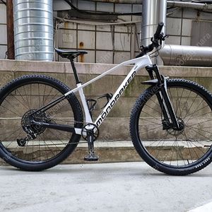 풀카본 자전거 몬드레이커 크로노 풀카본 mtb 12단