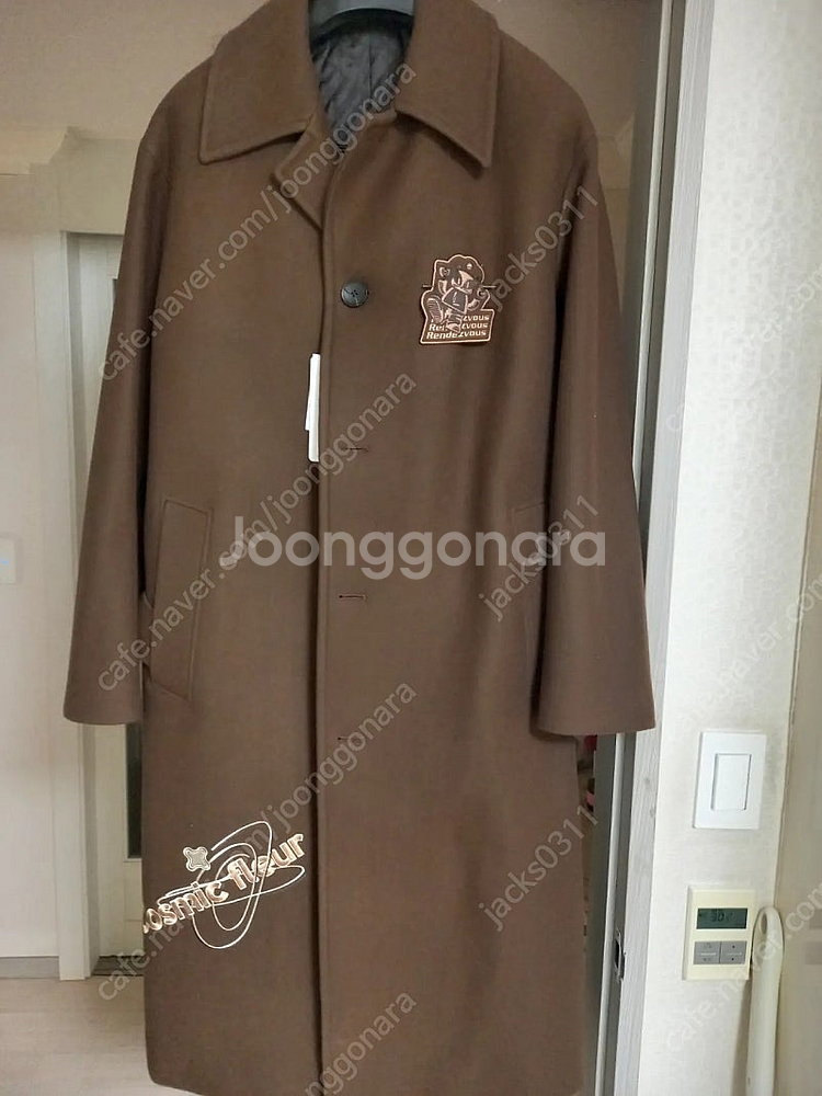 리버클래시코트팝니다--0