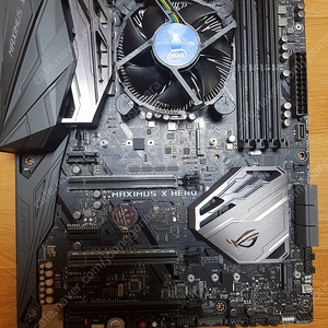 i7 8700 + 메인보드 팝니다