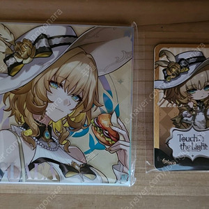 맘스터치 붕괴 스타레일 콜라보 아글라이아 아크릴& 포토카드