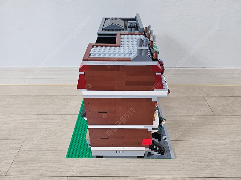 레고 10218 펫샵 조립품 완제품 이미지