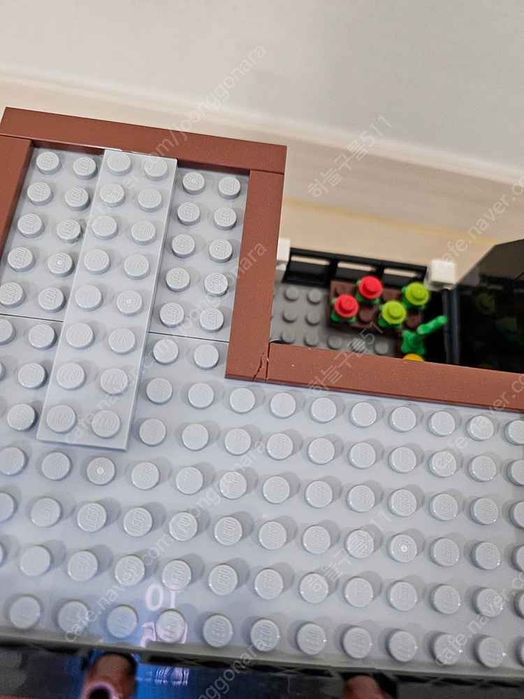 레고 10218 펫샵 조립품 완제품 이미지