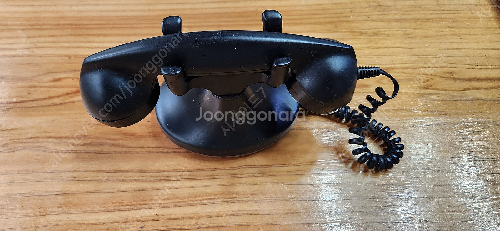 빈티지 전화기 2대, 신주 엔틱, 검정엔틱, 깨끗한 편...--6