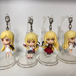 오시노 시노부 한정 미니 피규어 모노 가타리 키즈모노가타리 / 철혈 냉형 열혈 키스샷