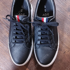 AGE 남성 스니커즈