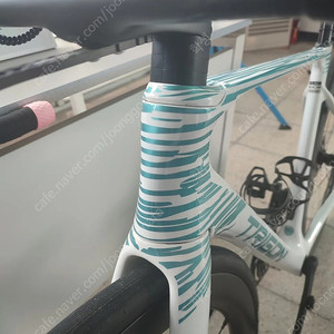 트리곤 다크니스R-EVO DURAACE Di2 52 로드 자전거 팝니다.