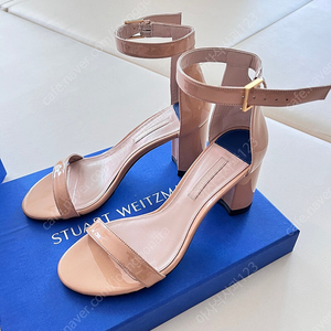 스튜어트와이츠먼 여름샌들 lessnudist75 7.5W