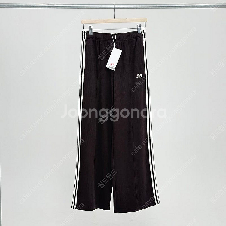 (새상품) 뉴발란스 WOMEN 트랙 골지 와이드팬츠 M...--0