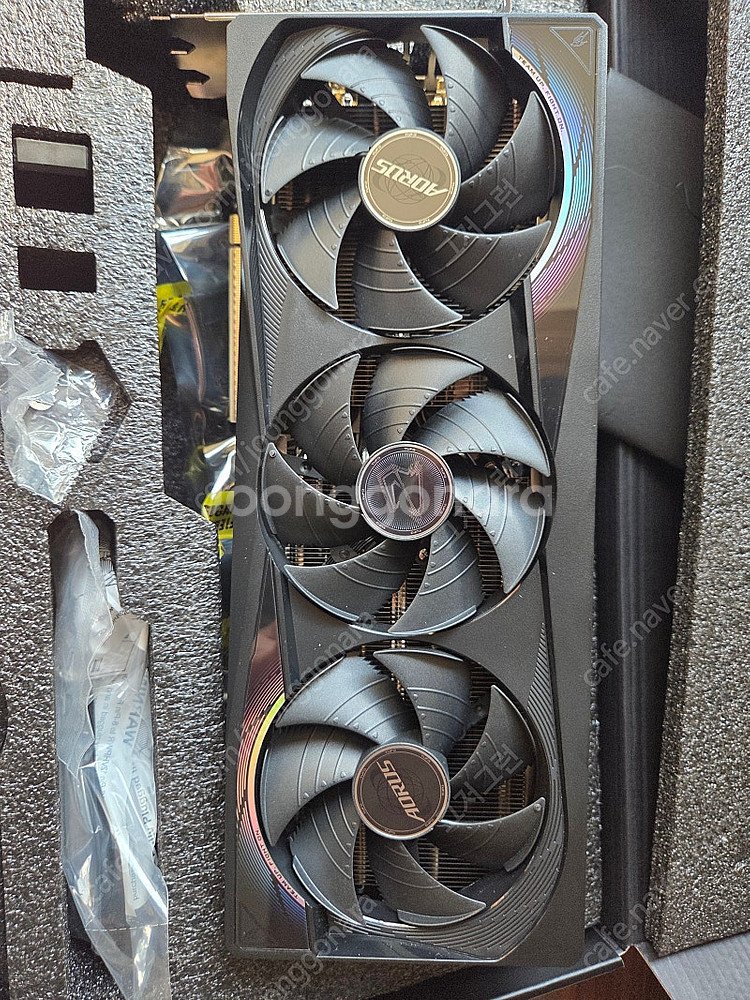 Rtx 5070 Aorus master 어로스마스터--0