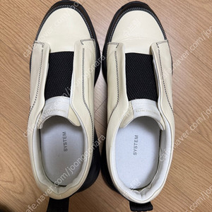 시스템옴므 스니커즈260mm팝니다