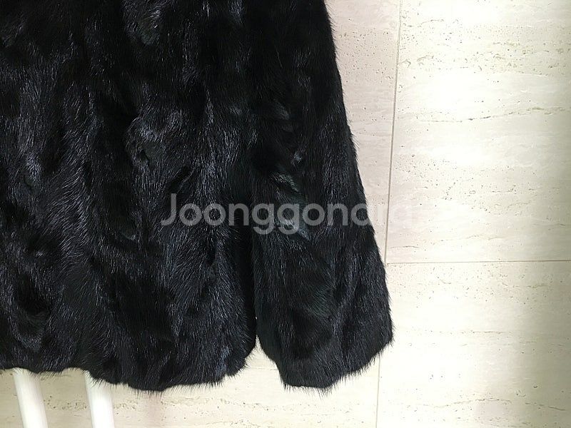 대동 23fw 천연 밍크 모피 후드 자켓 L--3